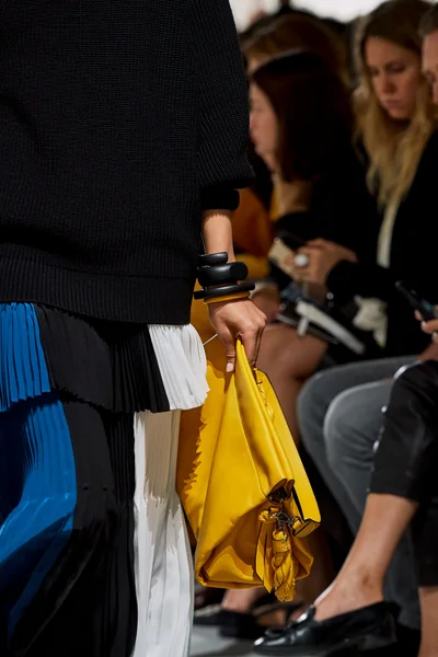 Look 144